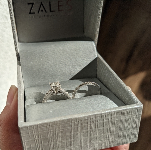Zales white gold wedding band set - Picture 3 of 6